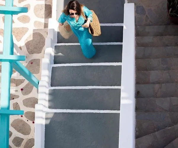 Eclipse Tales Milos, Port Area *