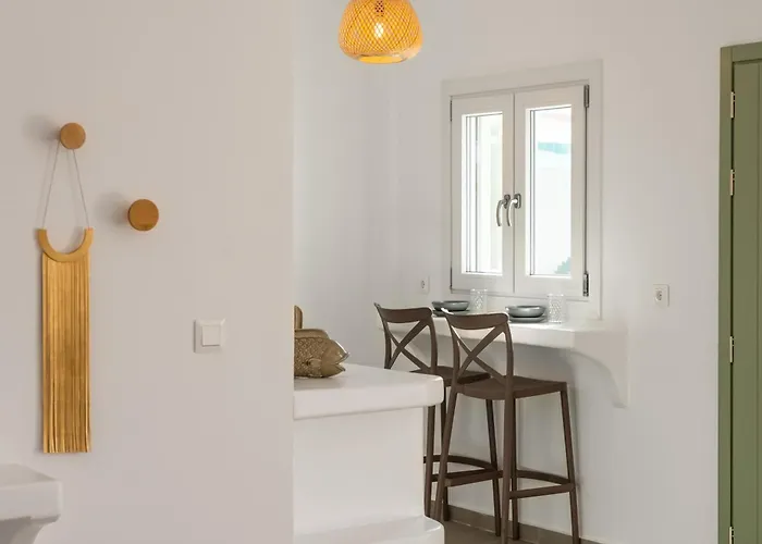 Eclipse Tales Milos, Port Area *