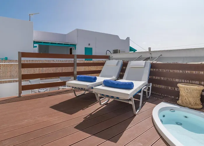 Eclipse Tales Milos, Port Area * Adámas