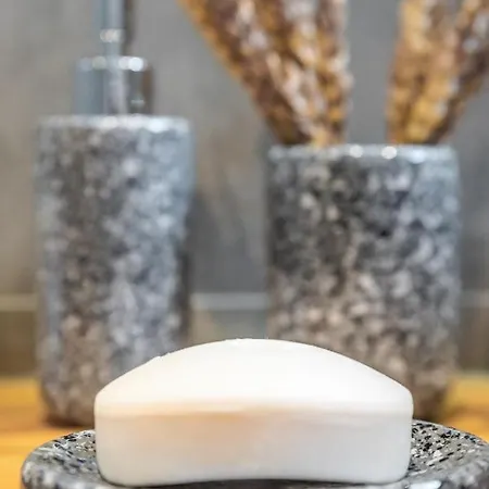 Eclipse Tales Apartment *