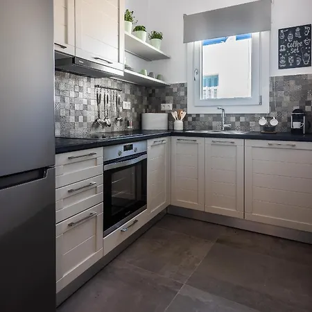 Eclipse Tales Apartment Adamantas (Milos)