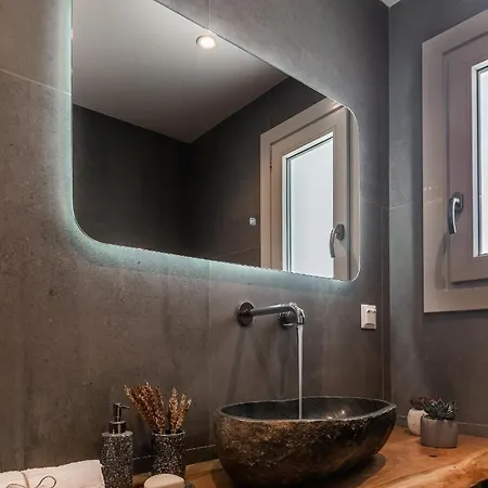 Apartment Eclipse Tales *