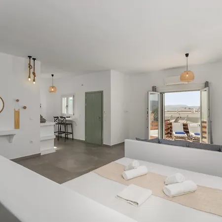 Eclipse Tales Milos, Port Area Apartman Adámasz