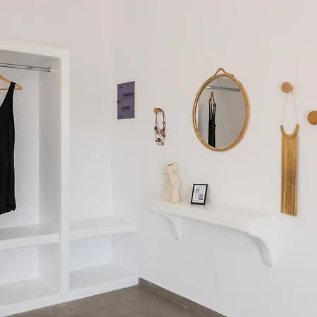 Eclipse Tales Apartment