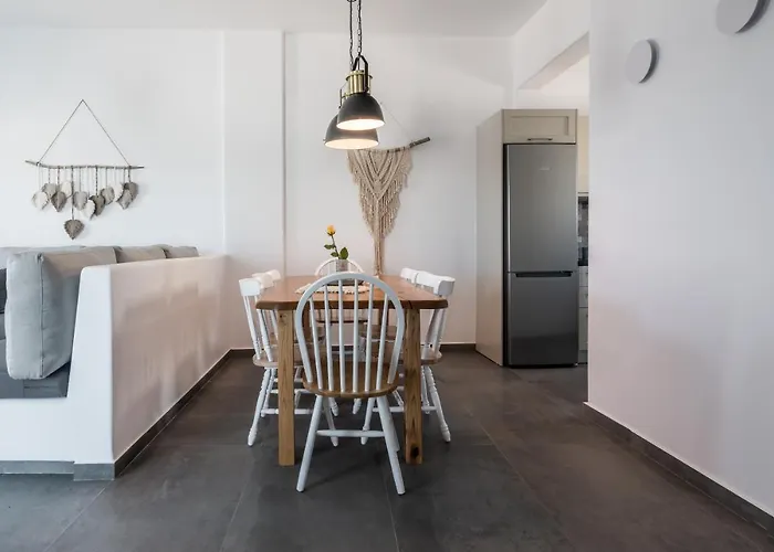 Eclipse Tales Apartment Adamantas (Milos)