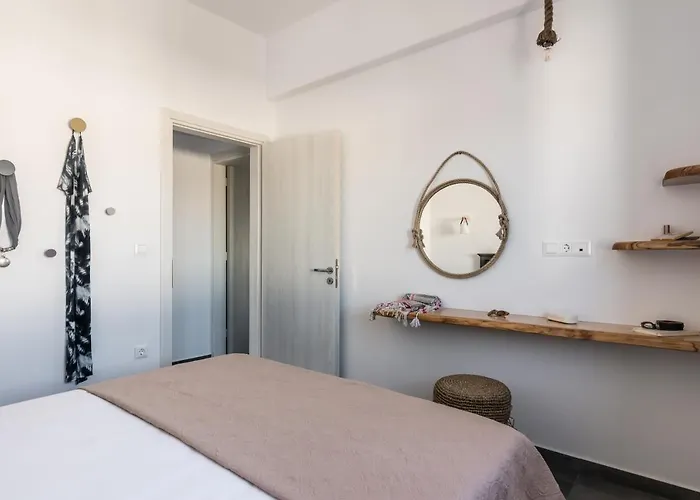 Eclipse Tales Milos, Port Area *